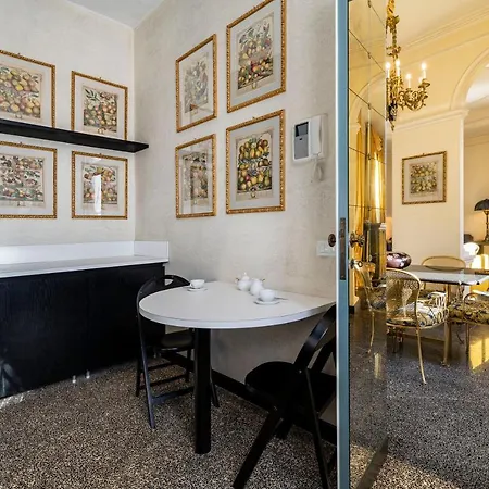 Апартаменты Ca' De Le Colonne - Luxury Grand Canal View *