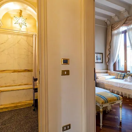 公寓 Ca' De Le Colonne - Luxury Grand Canal View *