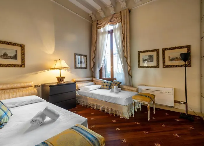 דירה Ca' De Le Colonne - Luxury Grand Canal View ונציה