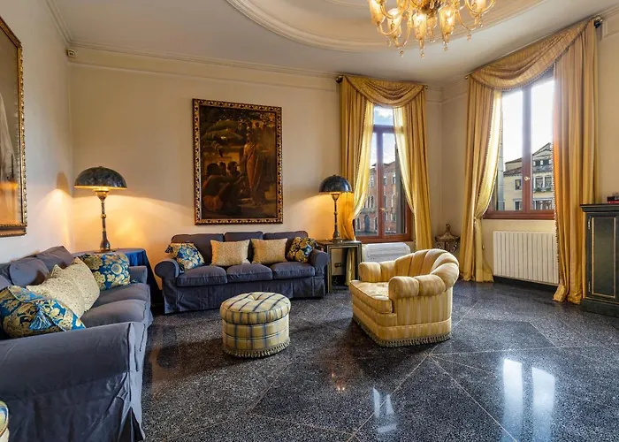 Ca' De Le Colonne - Luxury Grand Canal View דירה *