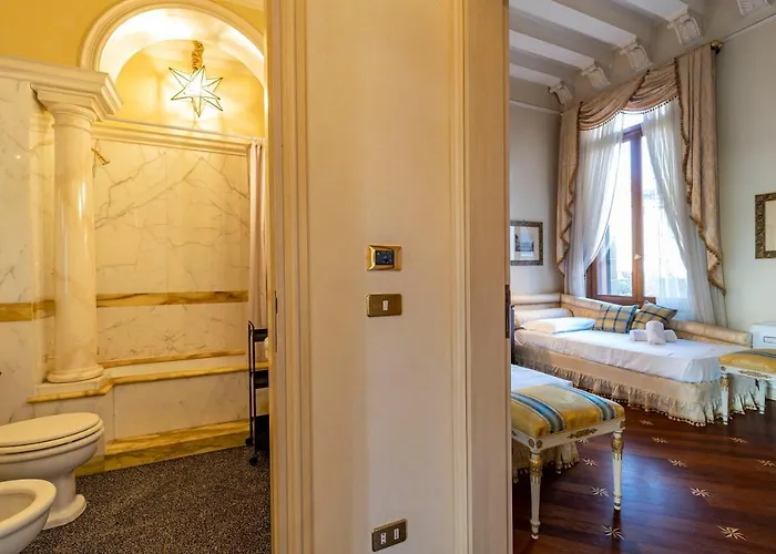 דירה Ca' De Le Colonne - Luxury Grand Canal View *